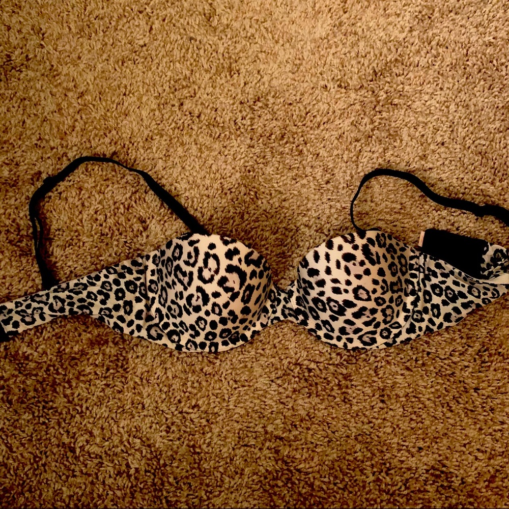 32B multi-way leopard print bra